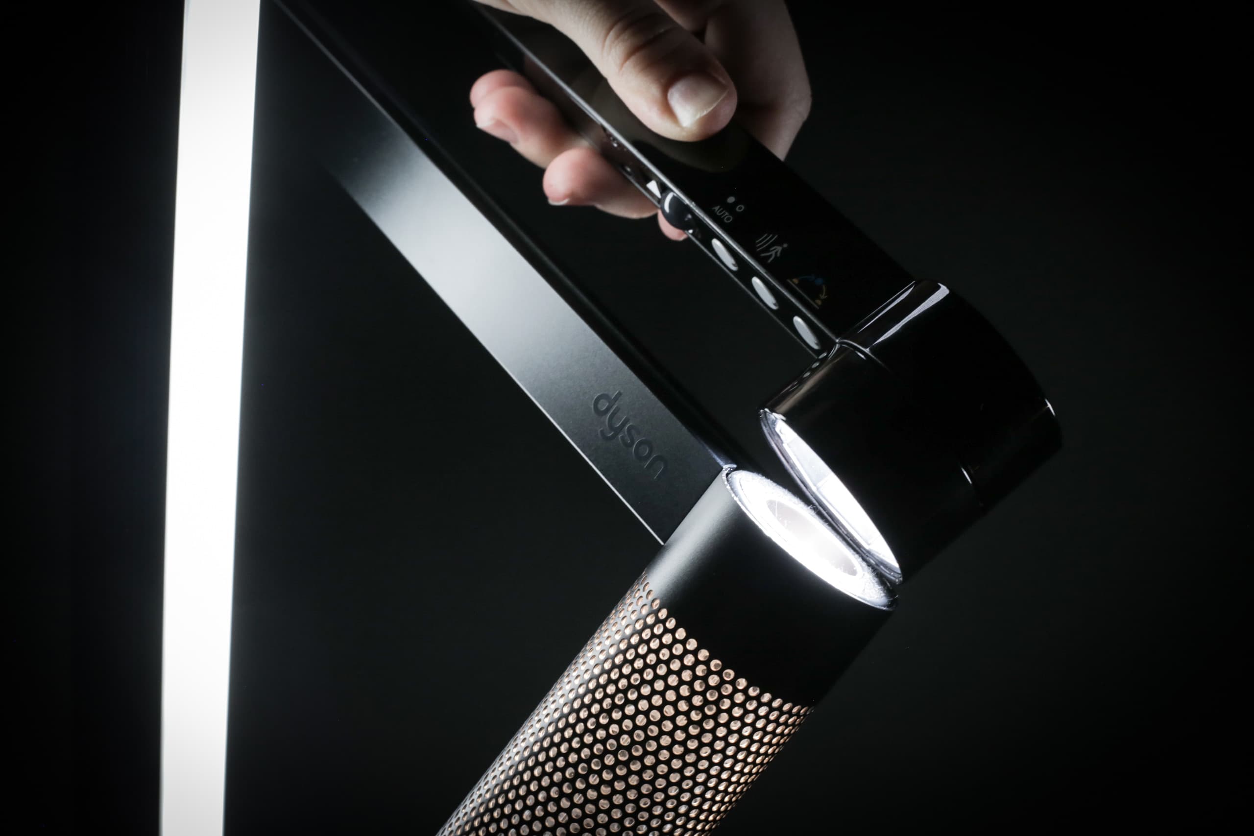 Dyson Solarcycle Morph Desk Lamp