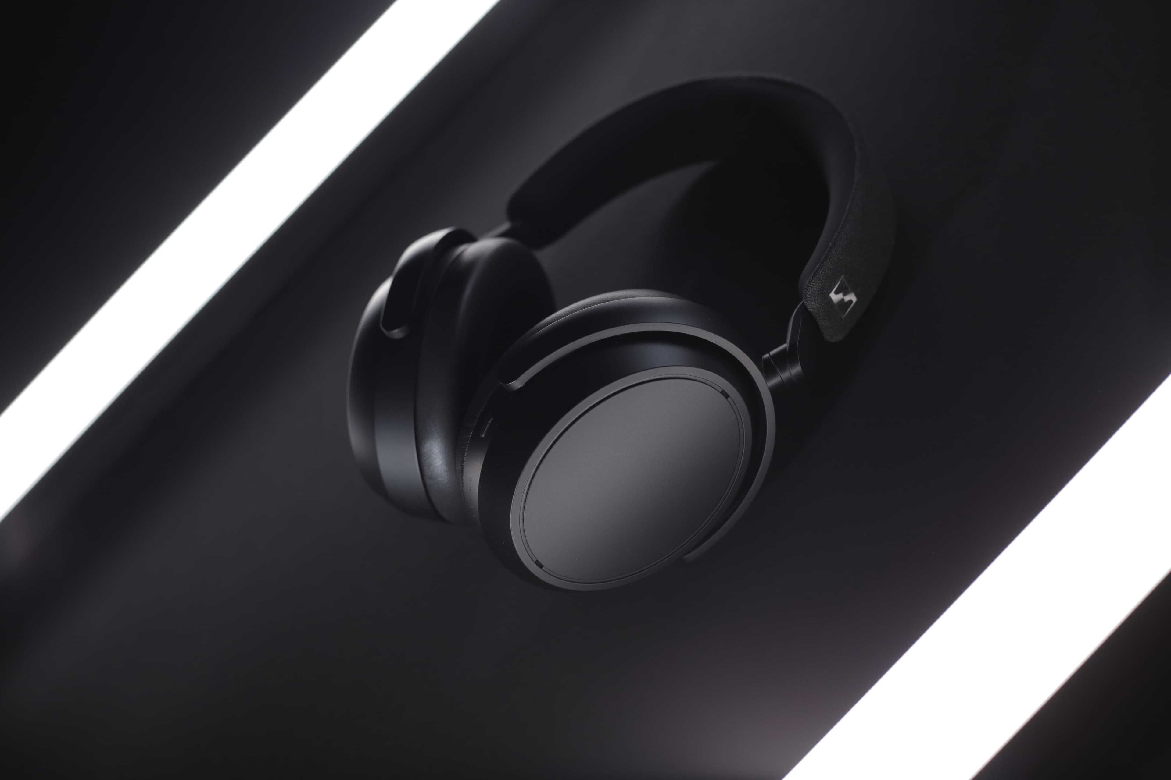 Sennheiser Momentum 4 Wireless